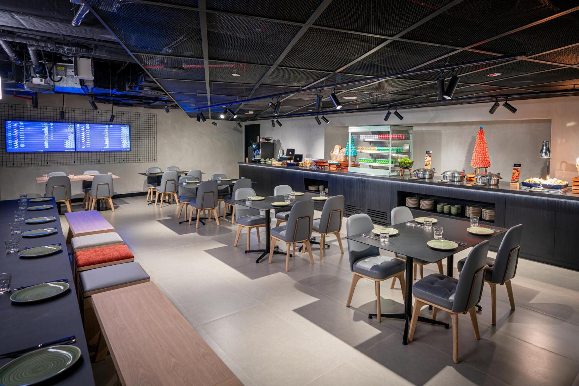 Auhotel -Zayed International Airport-Located In Transit Area -Onwards Boarding Pass Required Abu Dhabi Bagian luar foto