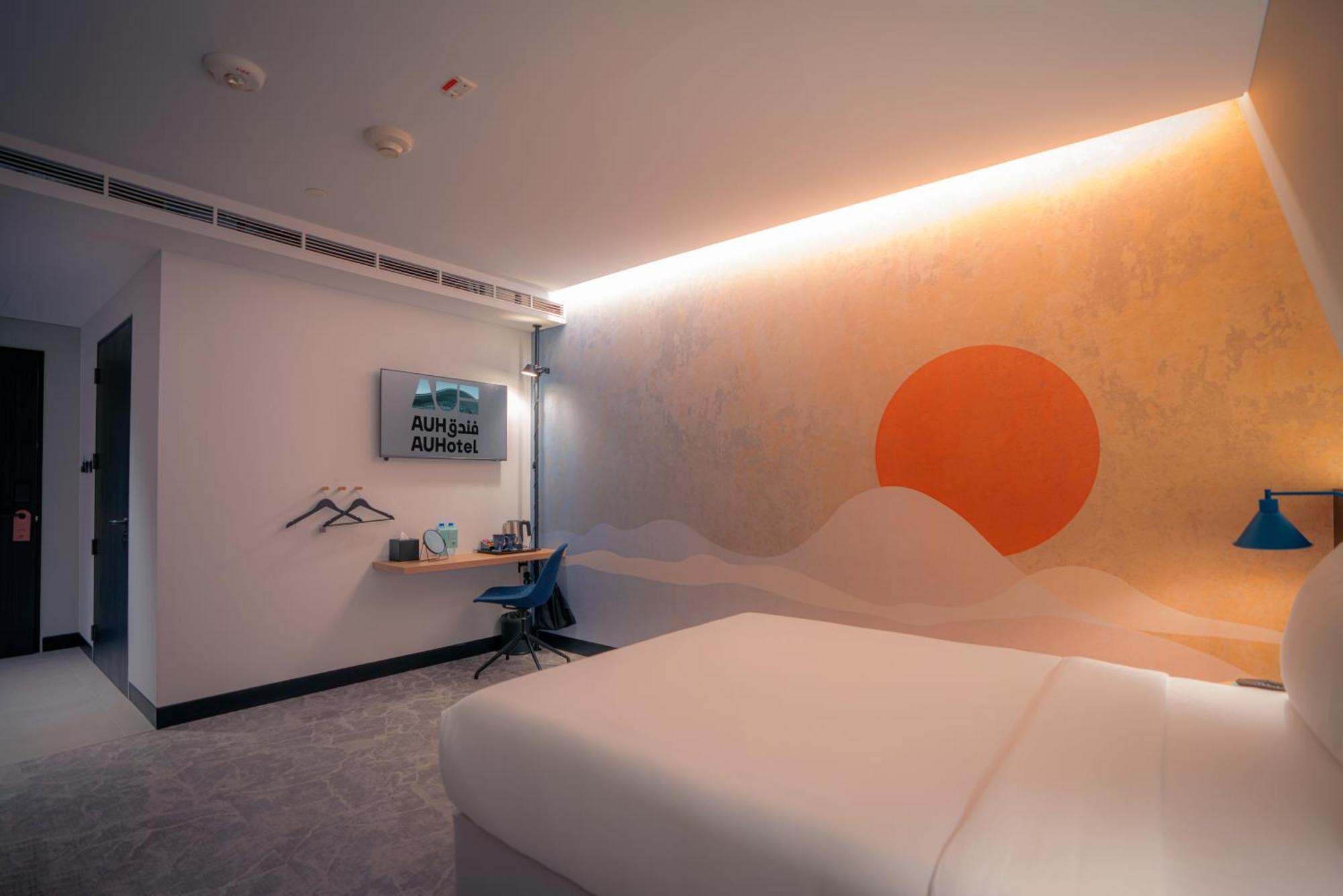 Auhotel -Zayed International Airport-Located In Transit Area -Onwards Boarding Pass Required Abu Dhabi Bagian luar foto